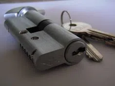 Hempstead NY Locksmith Store Hempstead, NY 516-513-8015 - broken-key-extraction